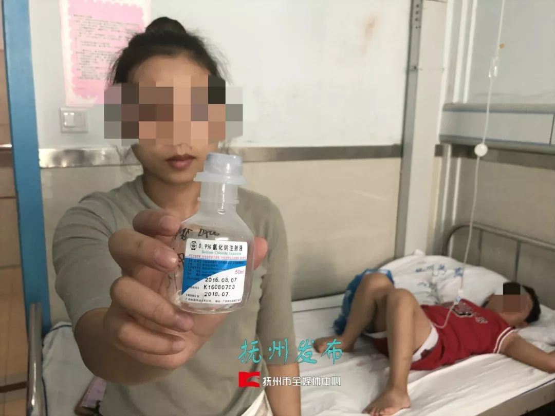 抚州儿童被注射过期药：两分管医疗、药品安全副院长被免