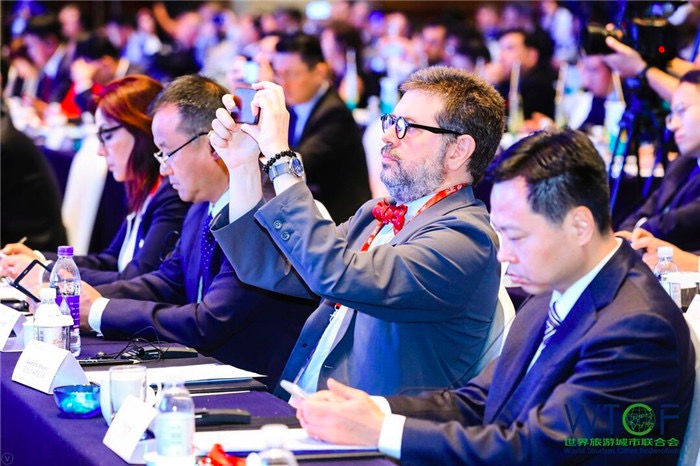 青岛香山旅游峰会上午开幕 发布世界旅游城市