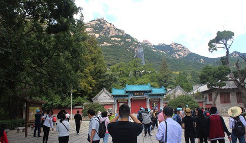 游客同比增长228%，国庆首日崂山旅游迎“开门红”