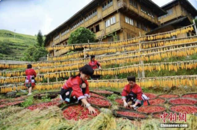 国家扶贫日关注:今年这些脱贫攻坚政策要知道