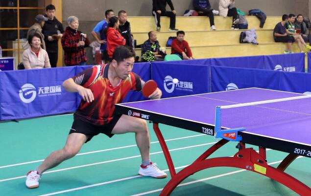 本地丨2018年“青岛球王”系列赛收官，乒乓球赛场决出13项冠军