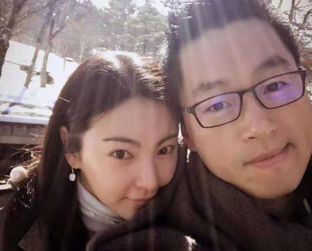 社会一姐张雨绮和前夫复合 第三段婚姻会是真爱吗?