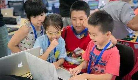 两年3万元，9岁学算晚 少儿编程到底学的啥