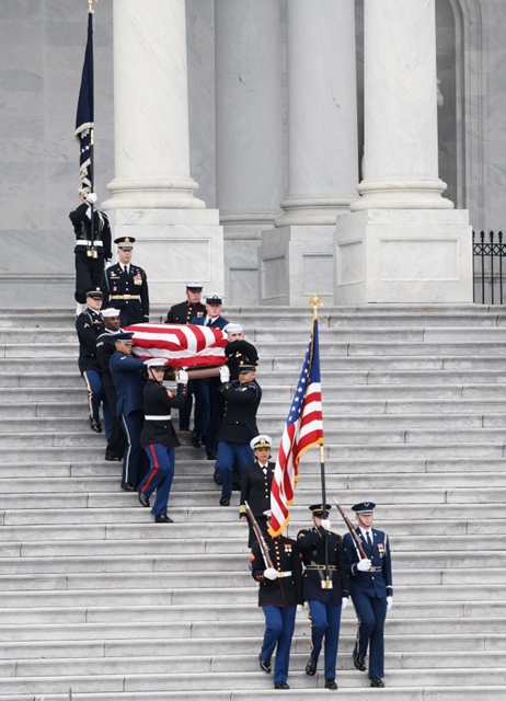 美国为前总统老布什举行国葬