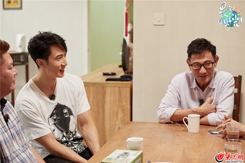 《最美的时光》吴尊感谢爸爸:他为这个家庭付