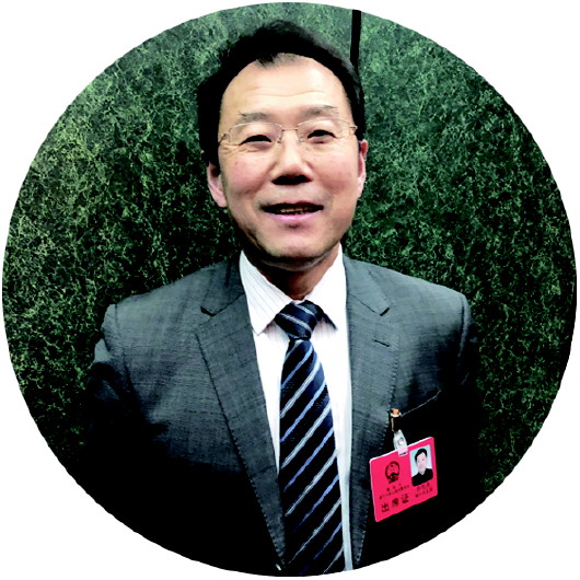 一笔一本一张明白纸!青岛市人大代表昨报到