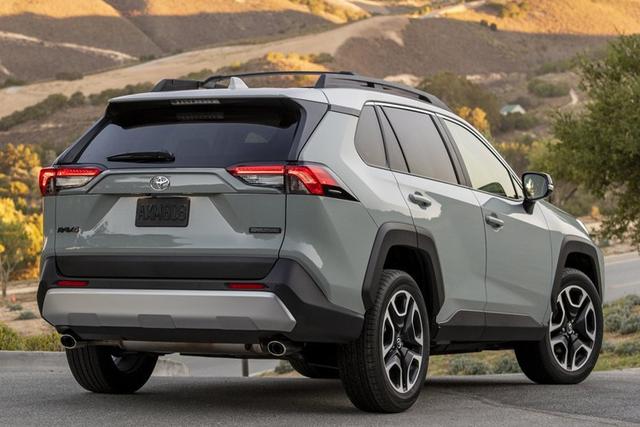 丰田荣放rav4油电混动怎么使用 5c60e3142748db0013a6f470.jpeg