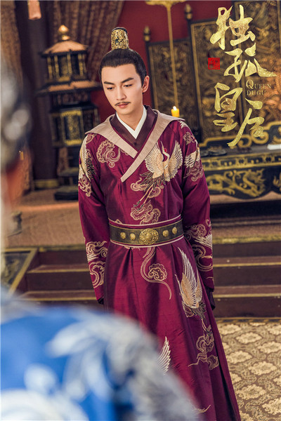 陈晓细腻演绎多面帝王受关注多部作品受期待