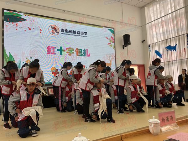 劳动助成长 青岛朝城路小学举办“劳动实践周”教育展示活动