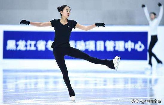 花滑天才少女朱易加入中国籍 曾夺全美新人组冠军