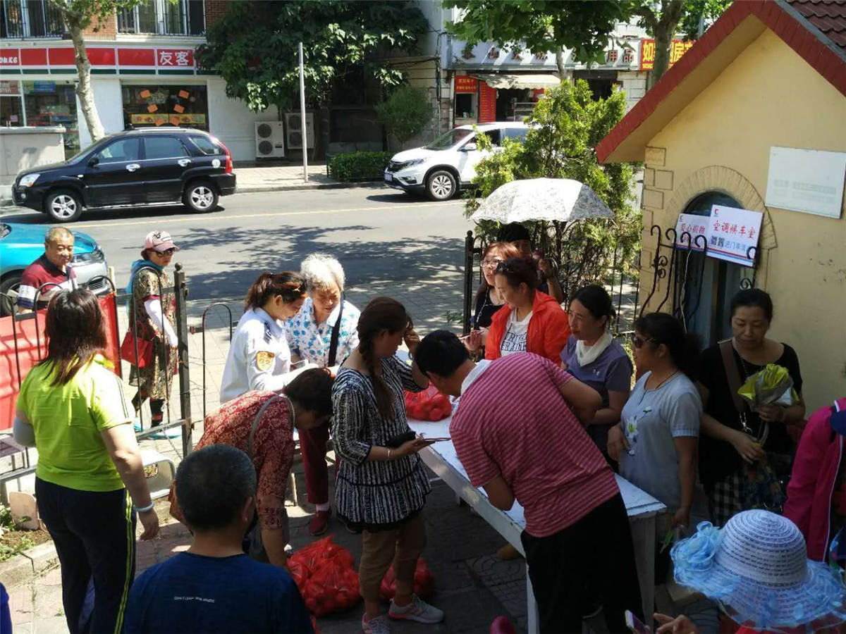 泰山站候车乘客集体呼呼大睡 5d18817f2748db0195efbc4e.jpeg