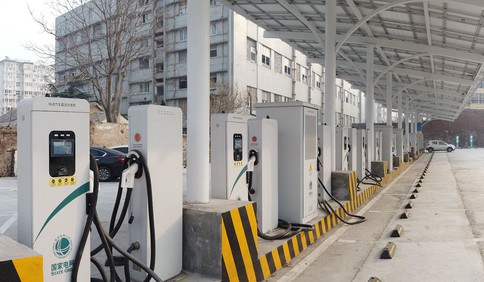 盘活老厂房 沈阳路建起青岛全市规模最大的新能源汽车充电站