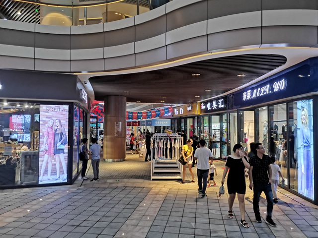 攻略特色商业街开街 中韩文化音乐节开幕