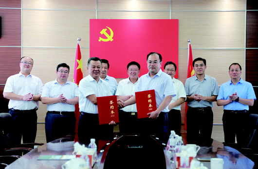 胶州市职业教育中心学校正式迎来了硕士研究生(非全日制)办学新时代