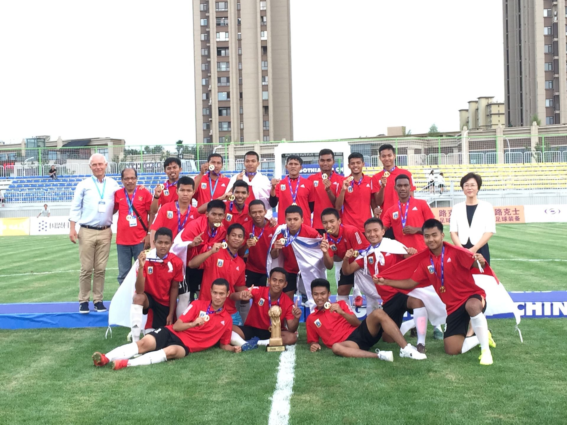 各国足球人口_足球分裂为football和soccer的历史 你知道吗(2)