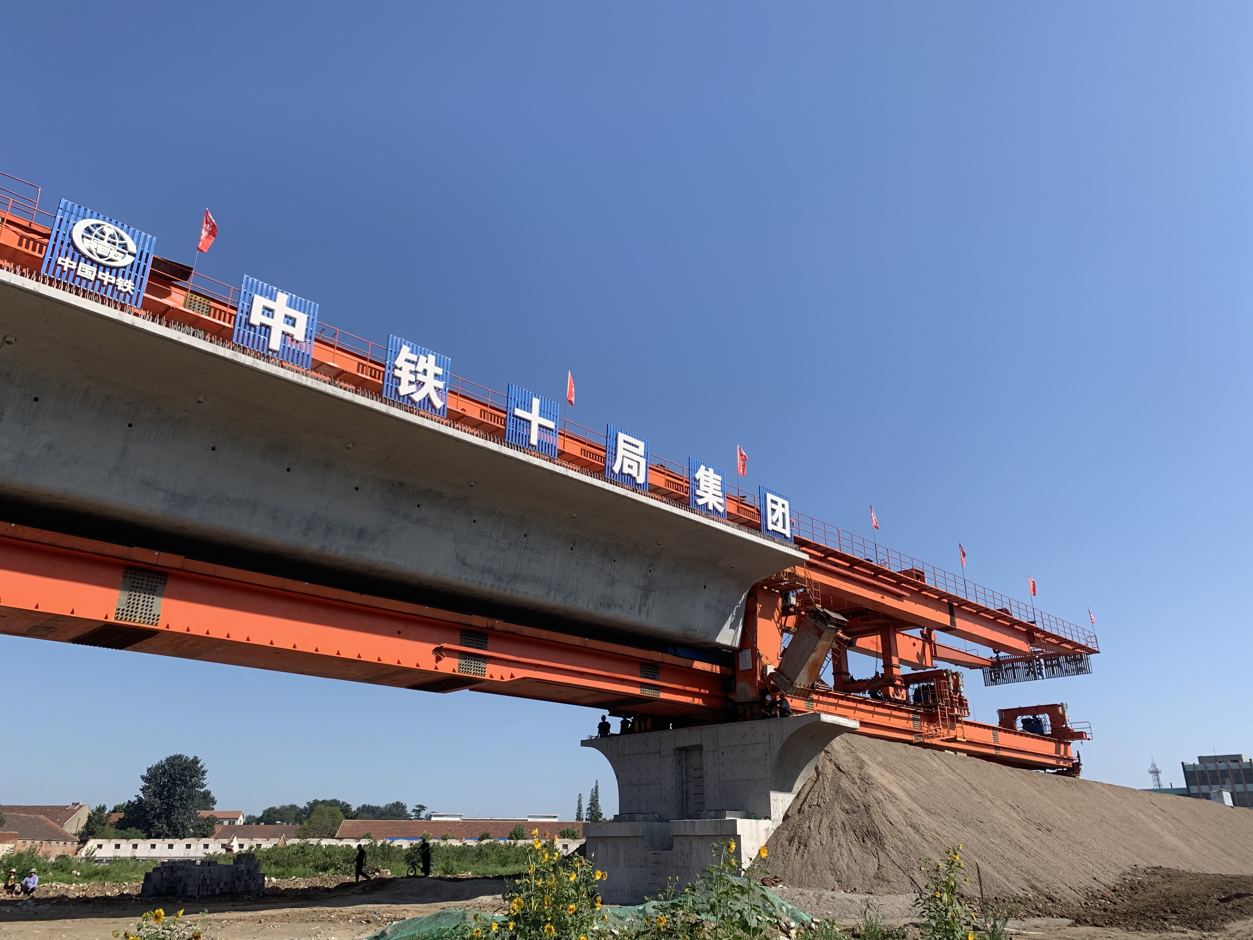 潍莱高铁5月9日将完成正线铺轨 今年年底将通车_山东频道_凤凰网