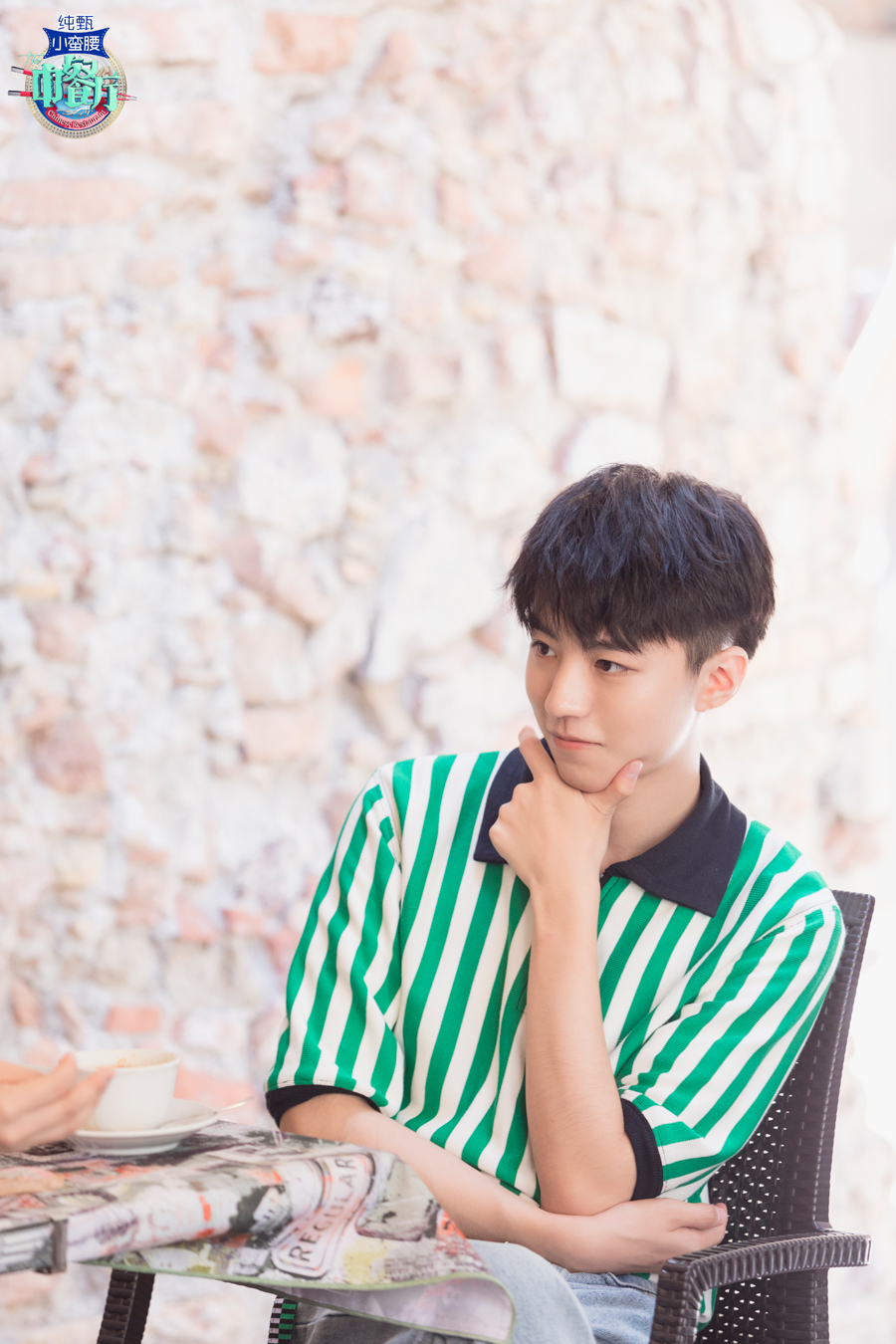 王俊凯杨紫高能模仿黄晓明 梳头姐弟获封明