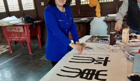 知名女書畫家辛宏蕾藝術作品欣賞