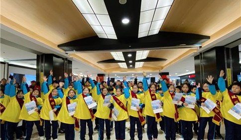 青岛市生态环境局开展“禁放烟花爆竹 呵护岛城蓝天”主题宣传活动