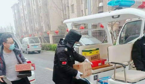 愛心巡防車為社區居民提供便利