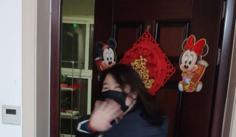 “媽媽，你要是想我的話就看看我的照片”