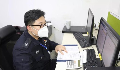 每天工作到凌晨，29岁的他奋战在“战疫”隐秘战线
