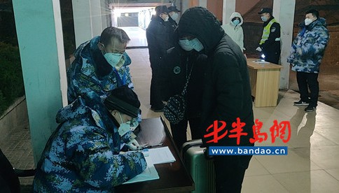 胶州：董存瑞班老班长 抗击疫情冲在前