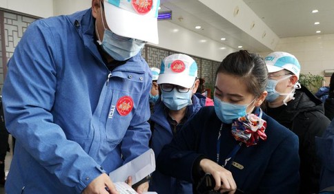 這是一則飛機上的特別廣播：我們定不辱使命，竭盡全力，救死扶傷！