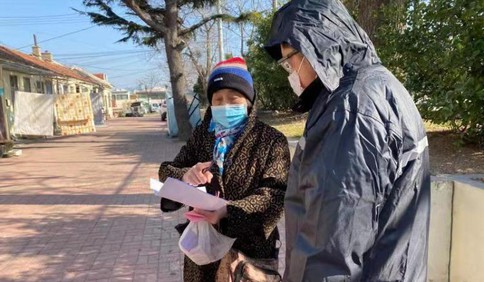 八大關街道：一張特殊的“抗疫地圖” 一個老黨員的扎實作風