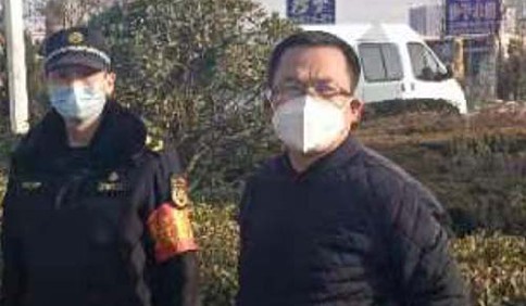 青島西海岸新區長江路街道“疫無反顧”，消殺在行動