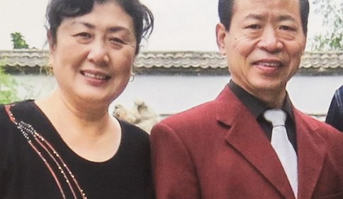 這就是山東|退休醫生夫婦連夜創作歌曲致敬逆行英雄