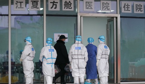 王賀勝：已開放9個方艙醫院，收治5606名患者