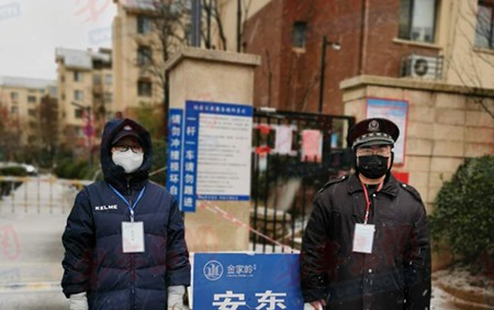 嶗山區(qū)金家?guī)X街道抗疫一線：風雪中的堅守