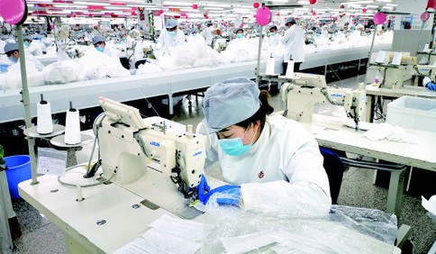 轉產口罩打響第一槍！青島服裝企業首款KN95口罩通過檢測,日產5萬只將統一投放