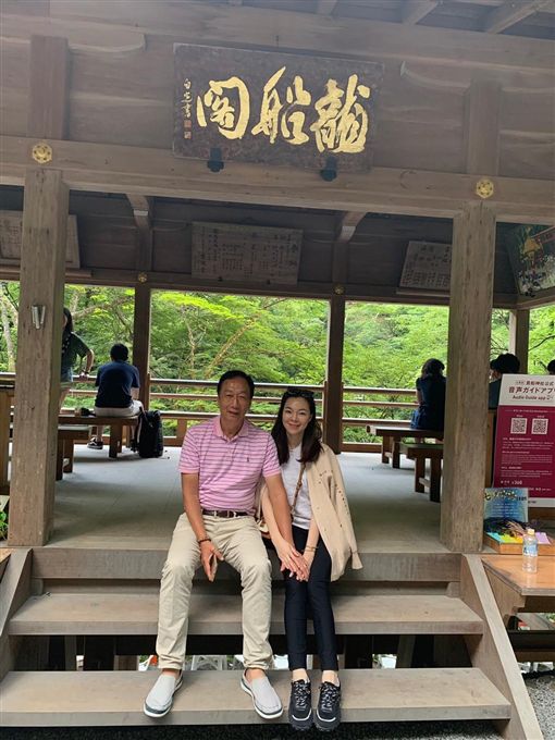 22@3月22日女星劉真遺憾病逝 在天堂請繼續(xù)做國標女王