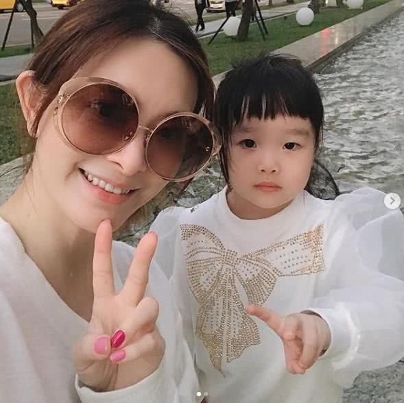 『刘真』刘真去世 丈夫辛龙怕4岁女儿伤心不敢告知噩耗