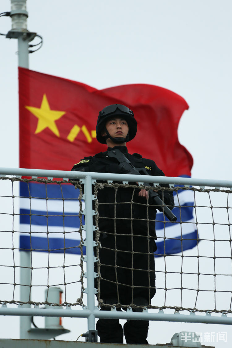 艘次：历时210天成功护送24批41艘次中外船舶 海军第三十三批护航编队凯旋