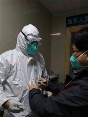 潘胜奇：潘胜奇：汇聚穿越风雨的力量，插进新冠病毒的“心脏”