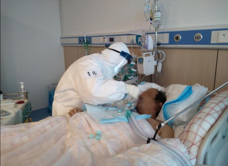 「战疫」山东医疗队员李伟黄冈战疫的35天 最难忘令她感动和温暖的人