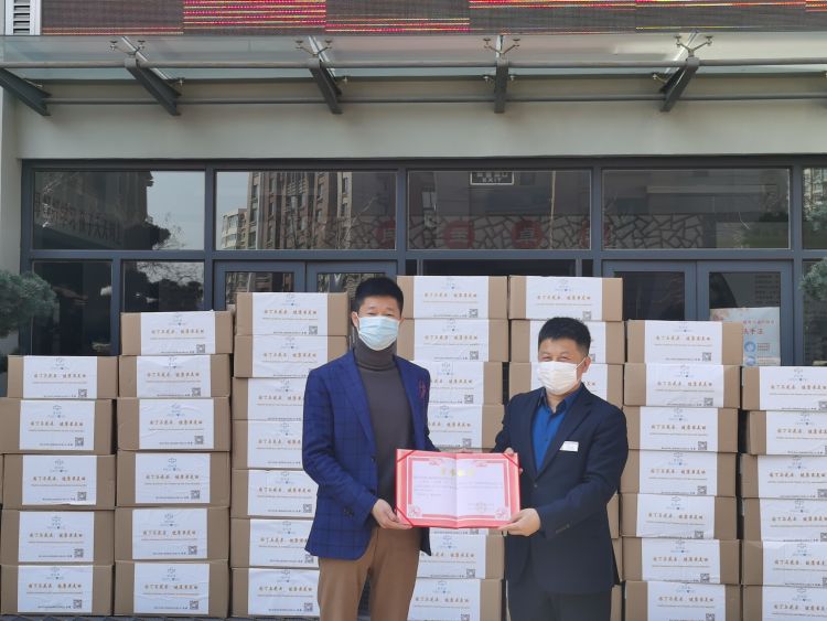 「复工」助力复工 学校为“留守”学生提供一对一服务