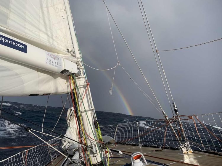 [航海日志]驾驶帆船 半年航行两万多海里 青岛小伙隔离期间分享航海日志