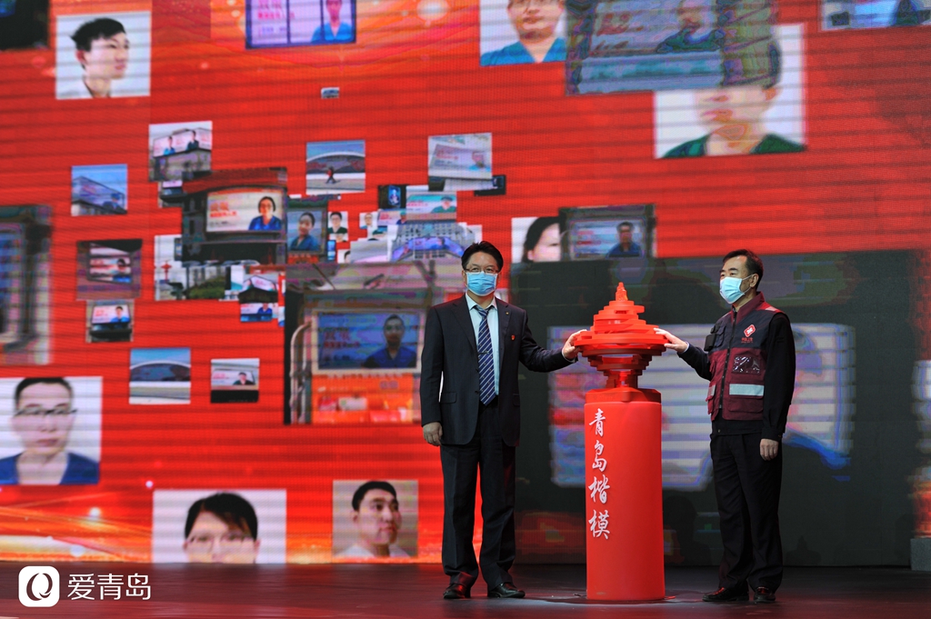 拼过■@逆行抗疫的“青岛楷模”：谢谢你们 为我们拼过命