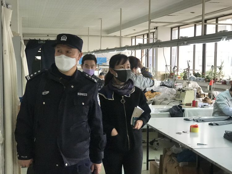 「暖心」呵护居民服务企业 市北社区民警王红昌岗位上默默发光发热