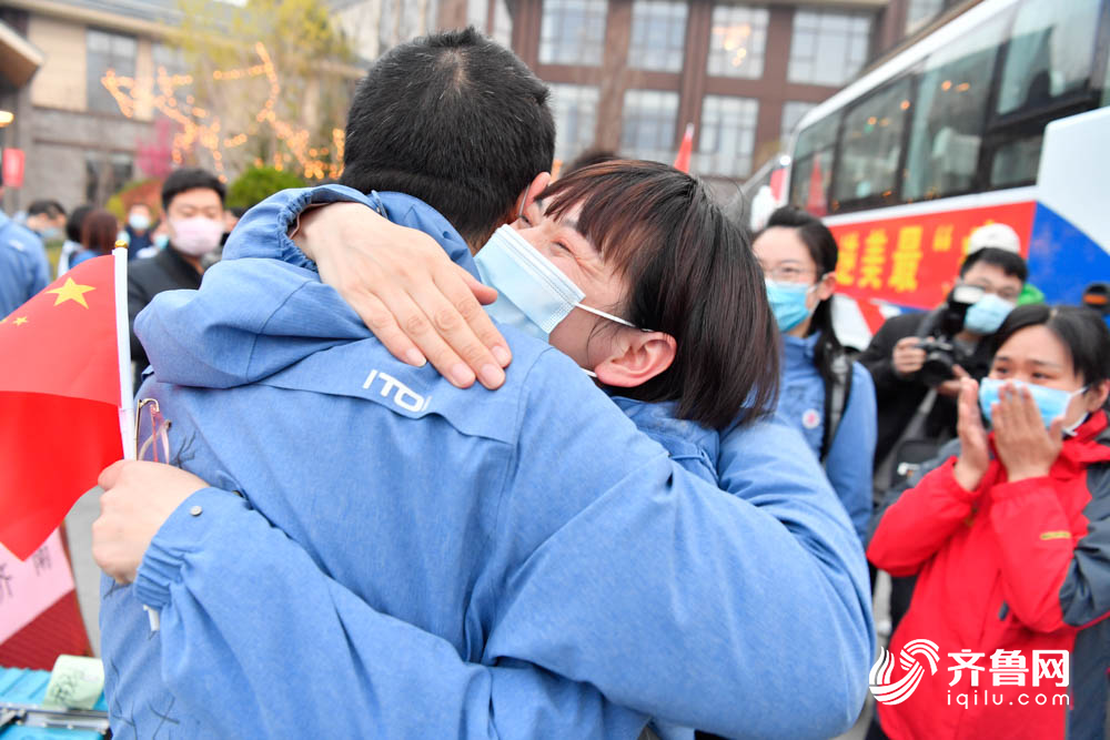 返鲁@山东首批返鲁援助湖北医疗队结束集中休整 今日启程回家