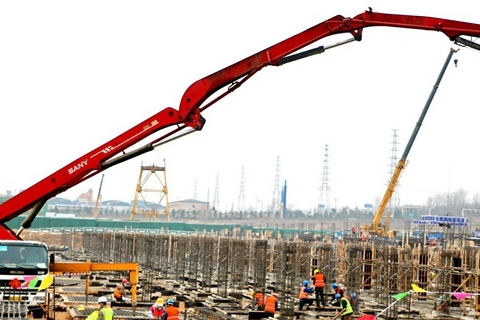 「好钢」评论：破解“第一难” 关键要“好钢用到刀刃上”