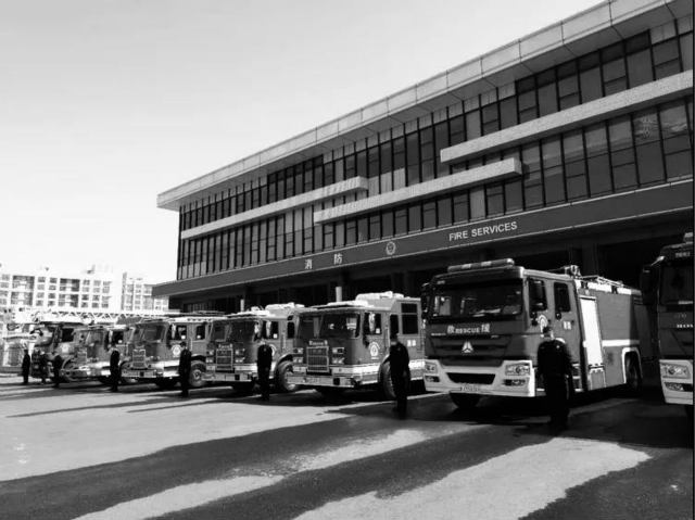 [英魂]青岛市消防救援支队全体指战员致敬英魂、追思逝者