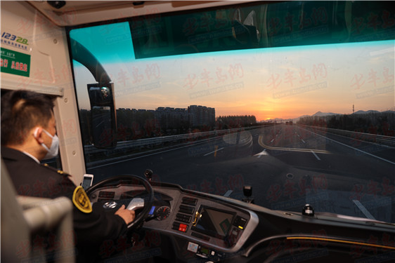 「援鄂」终于团圆啦！青岛第一批援鄂医疗队员结束隔离平安返青