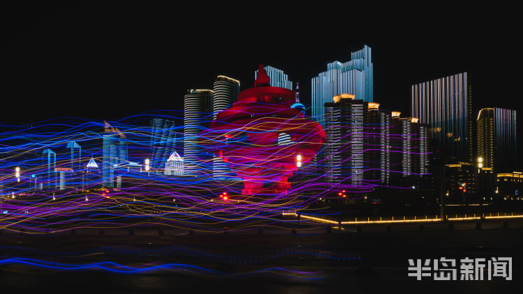 「疫霾」逛商场、品美食、听海观灯 疫霾消散夜色青岛“醒来了”