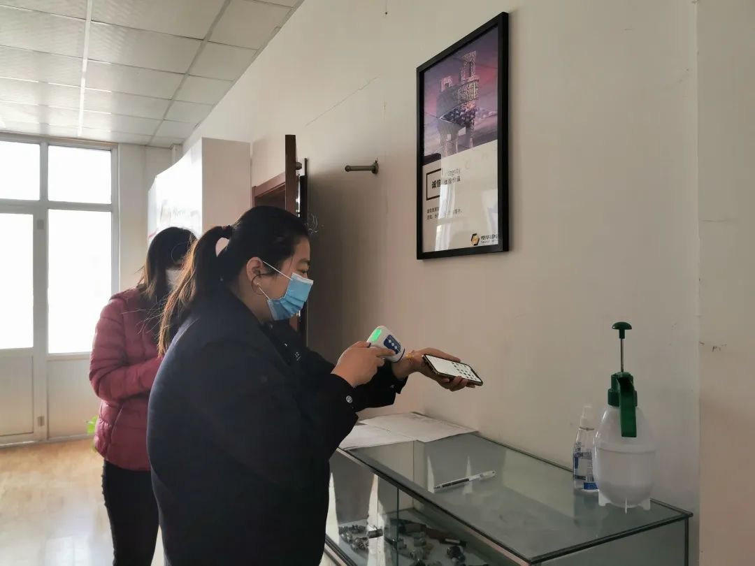 「两不误」崂山网格员在行动：齐头并进广宣传 排查罂粟两不误