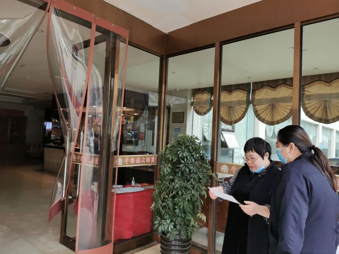 「两不误」崂山网格员在行动：齐头并进广宣传 排查罂粟两不误